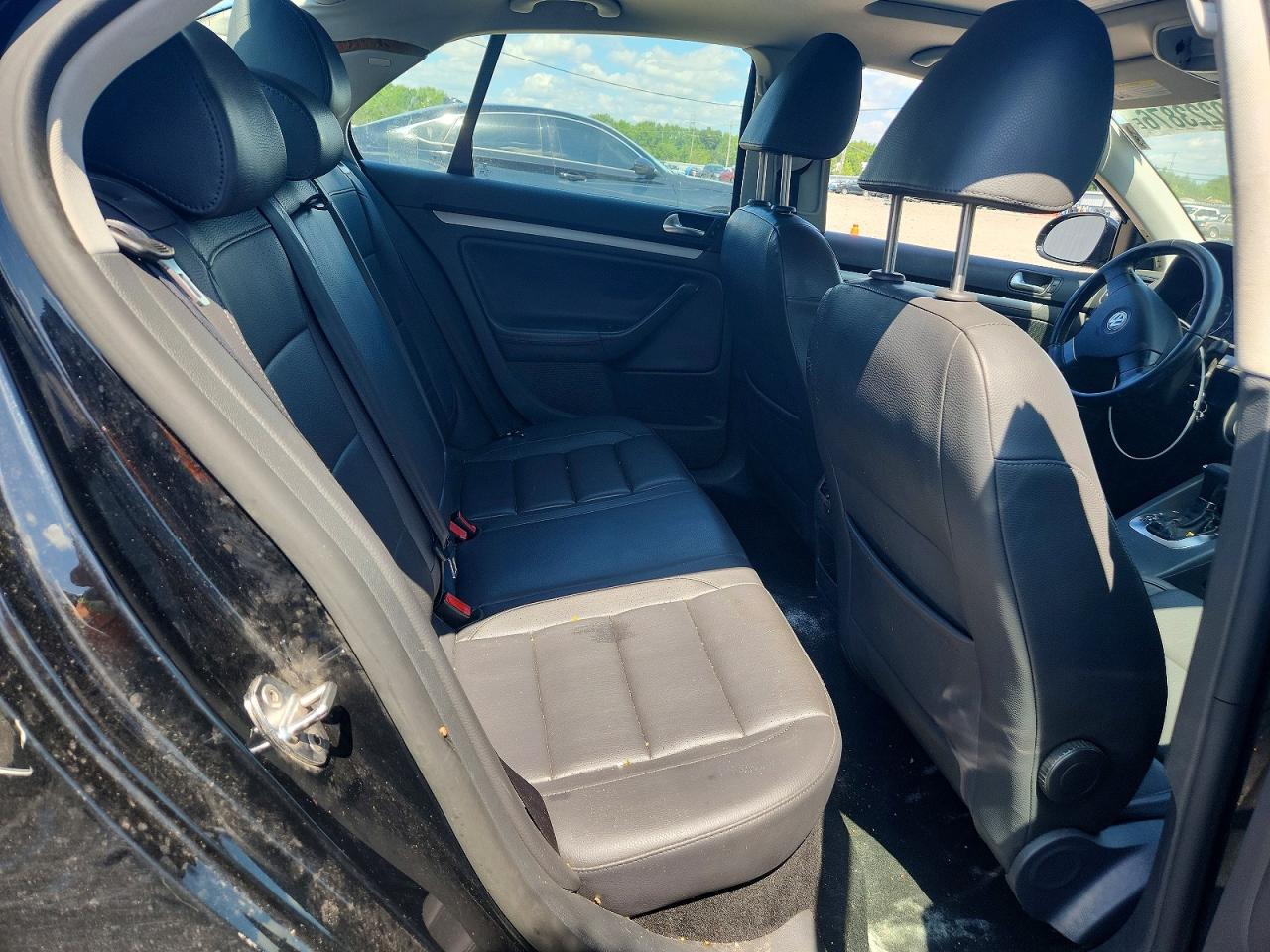 2009 VOLKSWAGEN JETTA