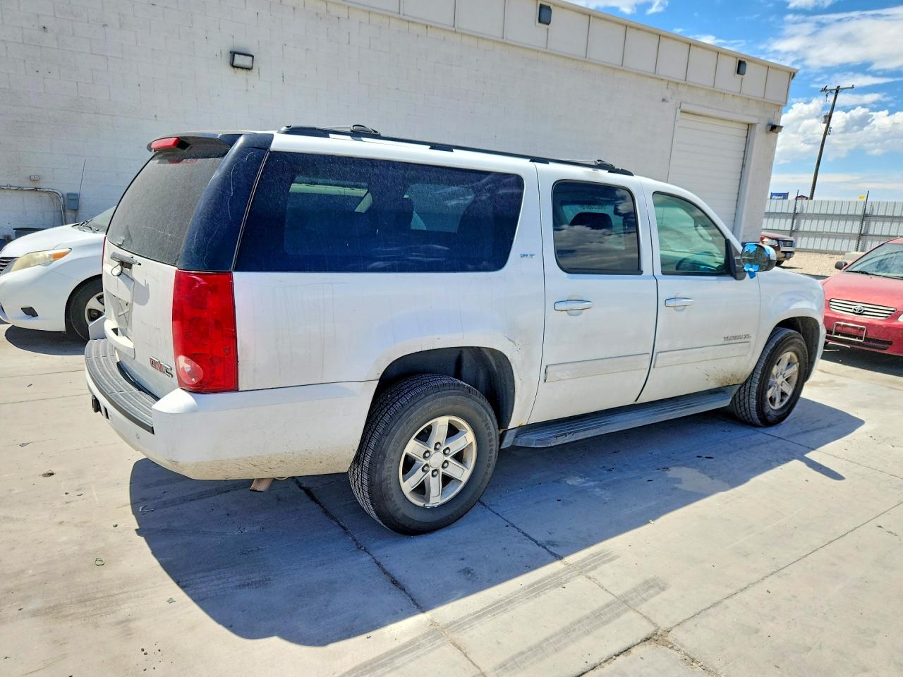 2012 GMC YUKON
