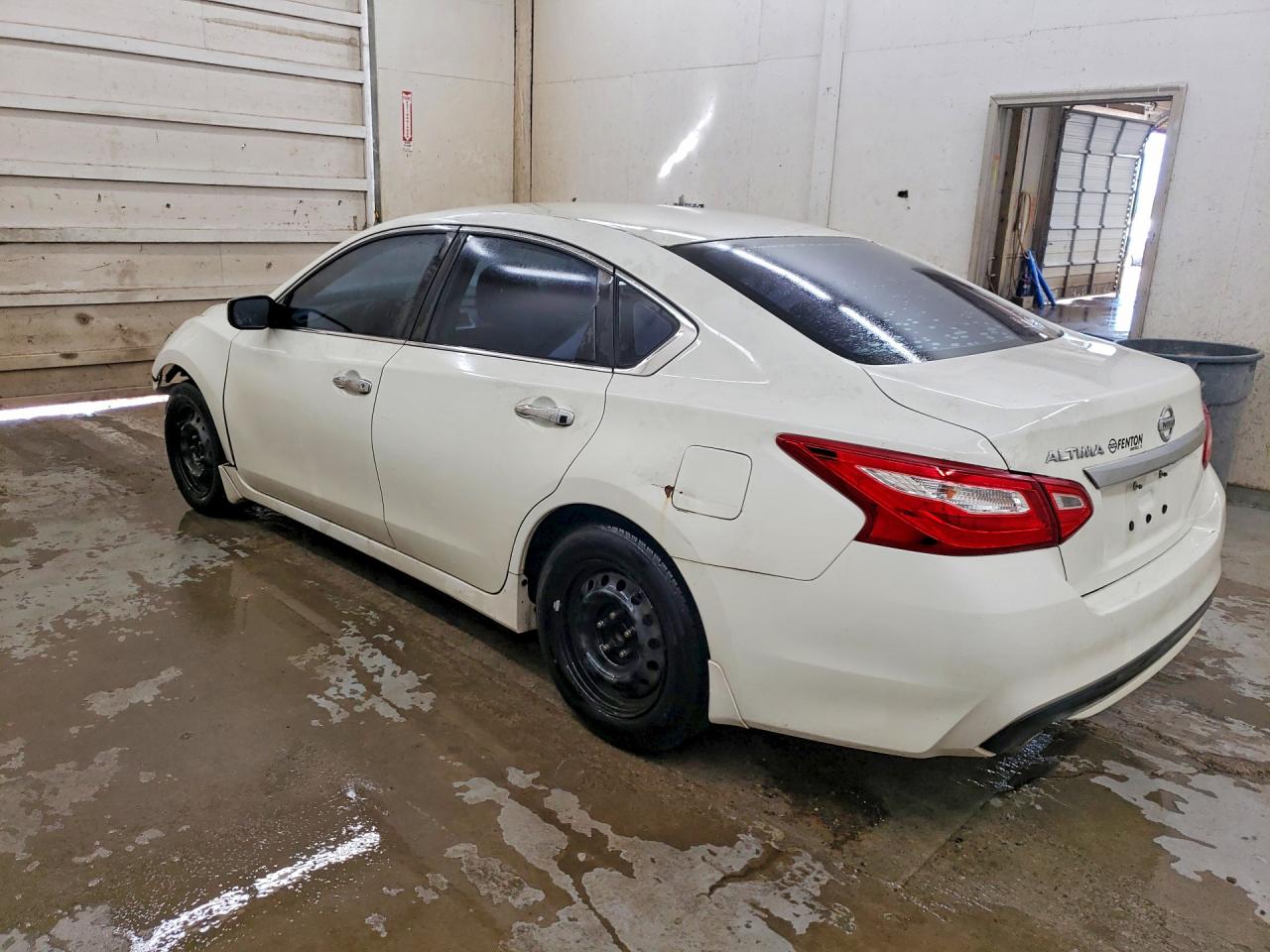 2017 NISSAN ALTIMA