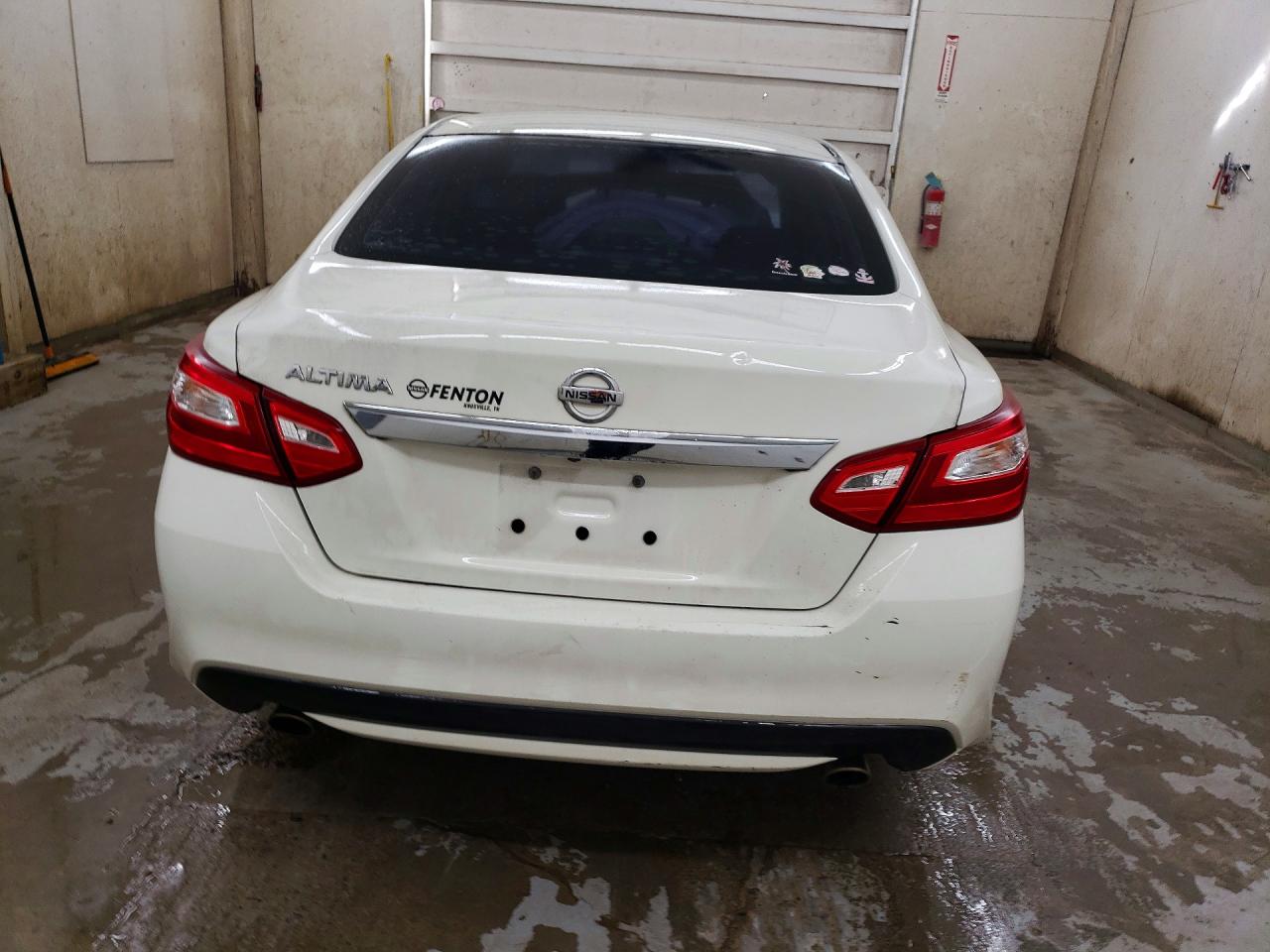 2017 NISSAN ALTIMA