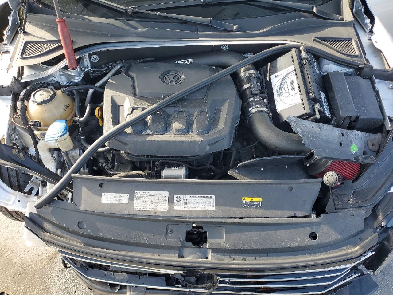 2018 VOLKSWAGEN PASSAT