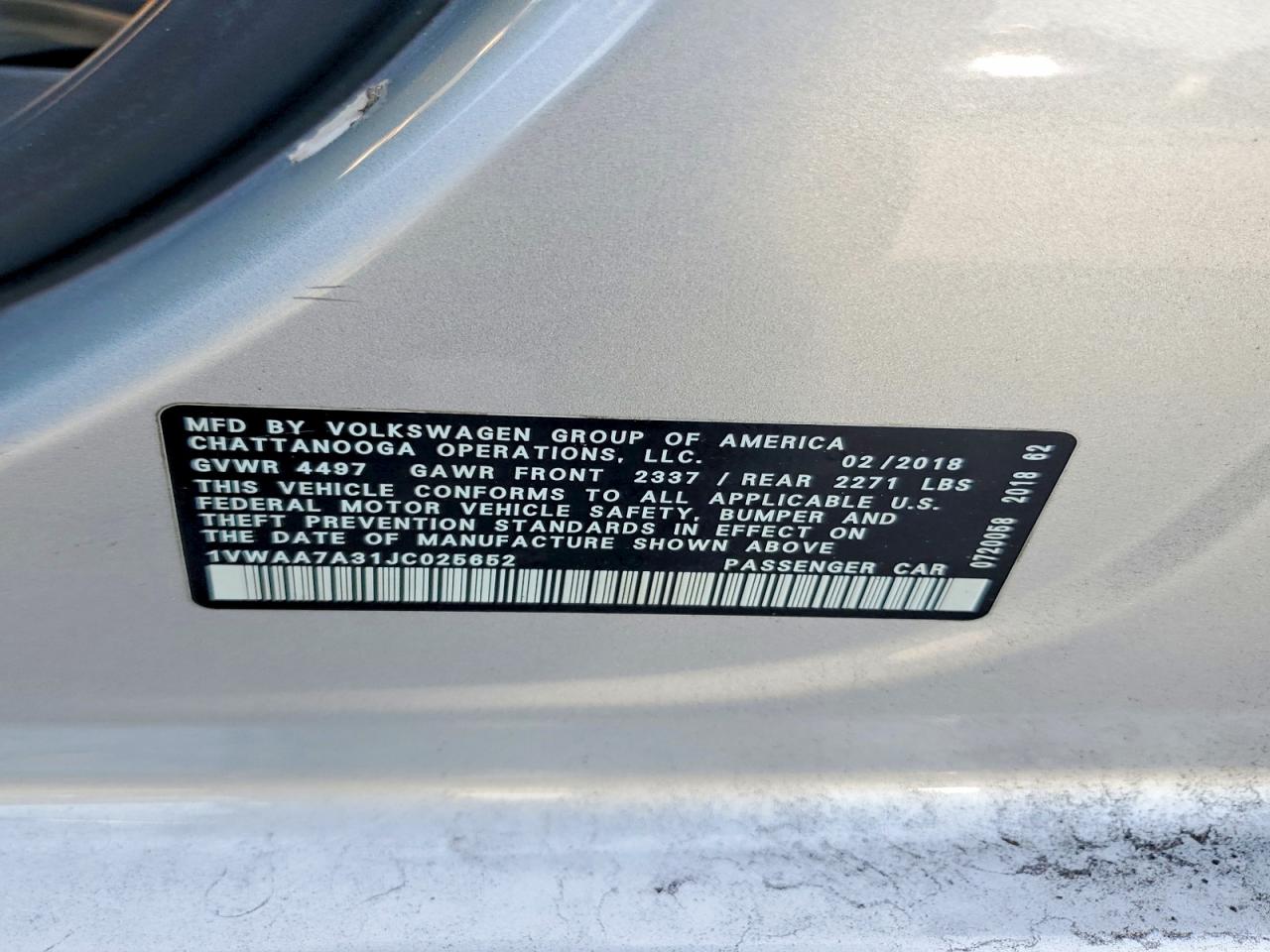 2018 VOLKSWAGEN PASSAT