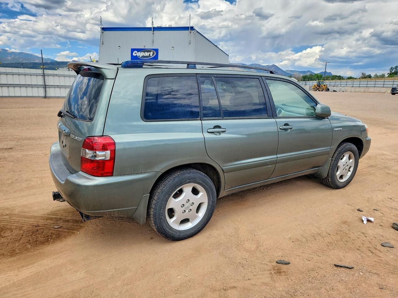 2005 TOYOTA HIGHLANDER