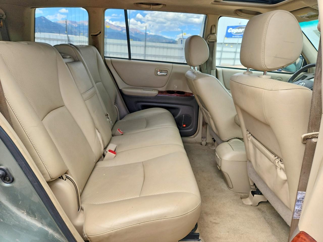 2005 TOYOTA HIGHLANDER