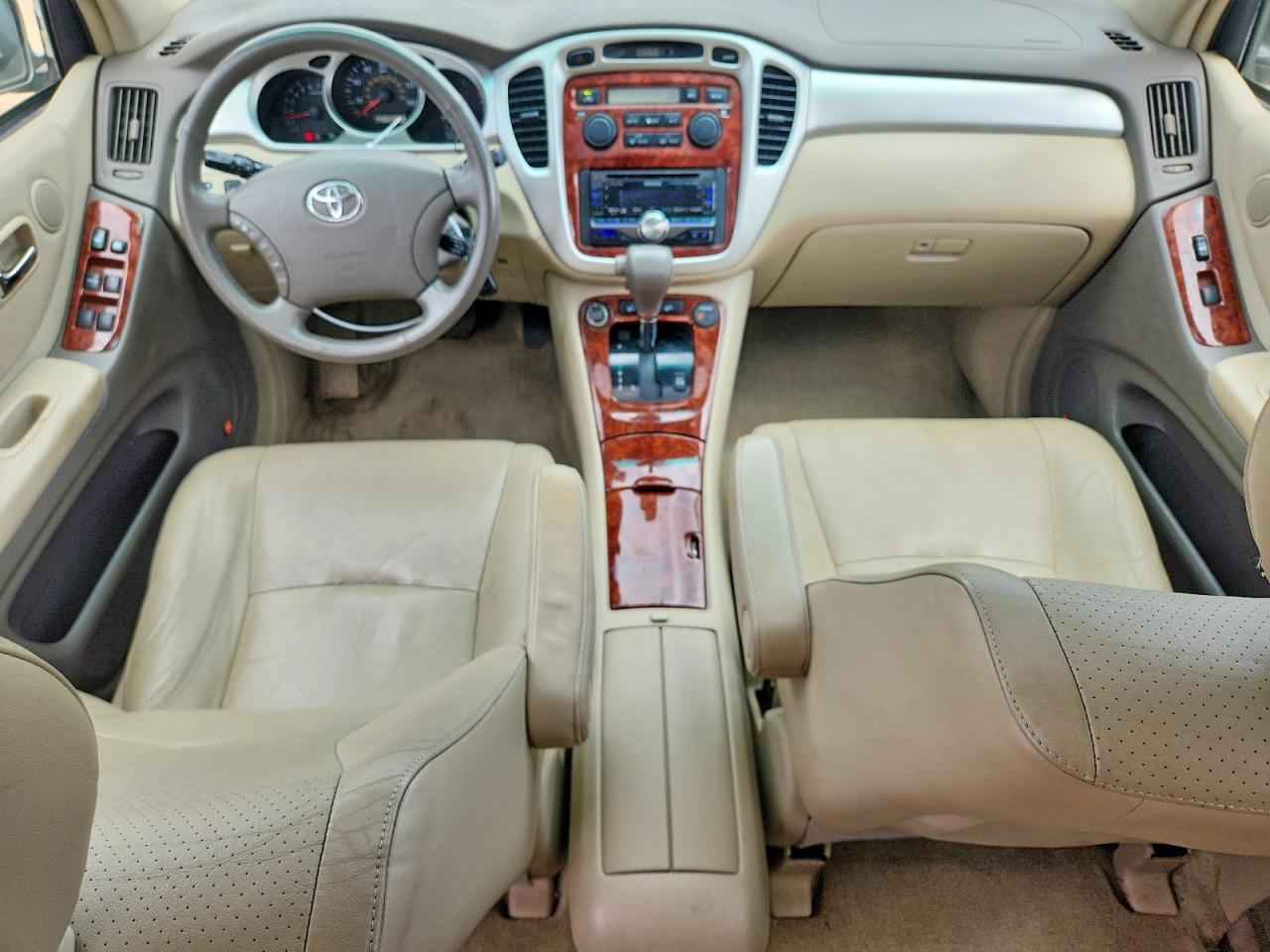 2005 TOYOTA HIGHLANDER