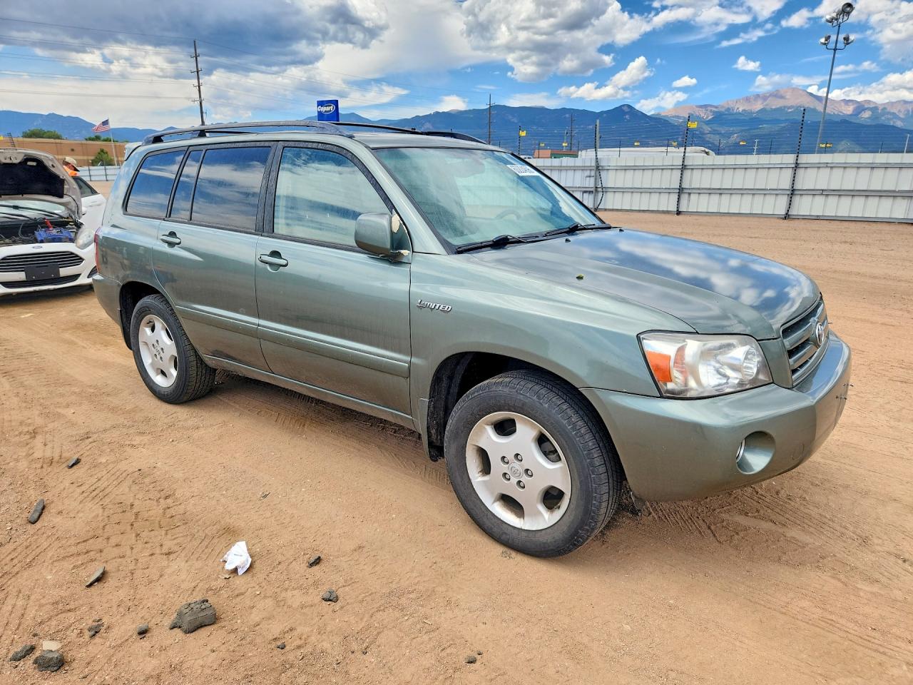 2005 TOYOTA HIGHLANDER