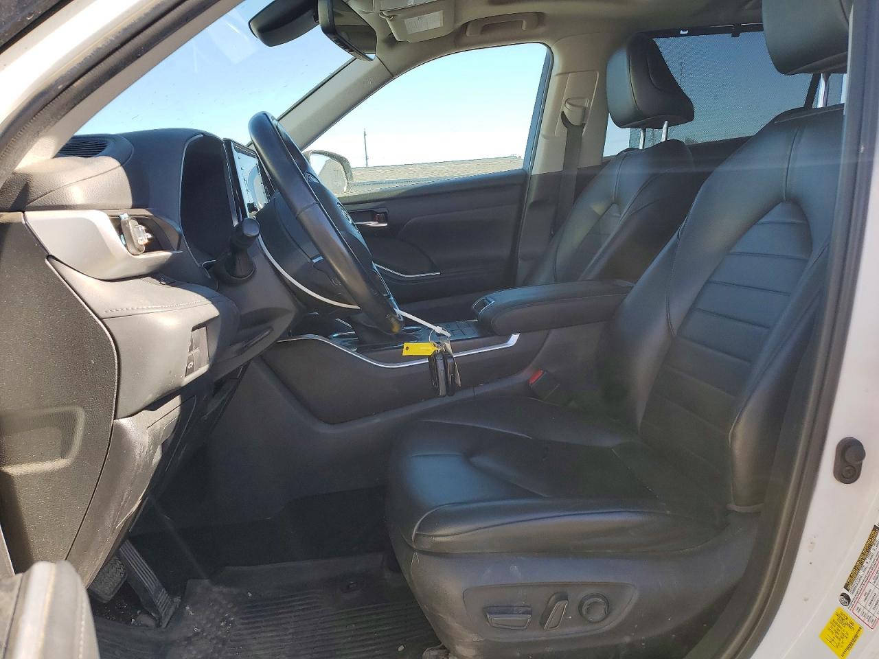 2022 TOYOTA HIGHLANDER