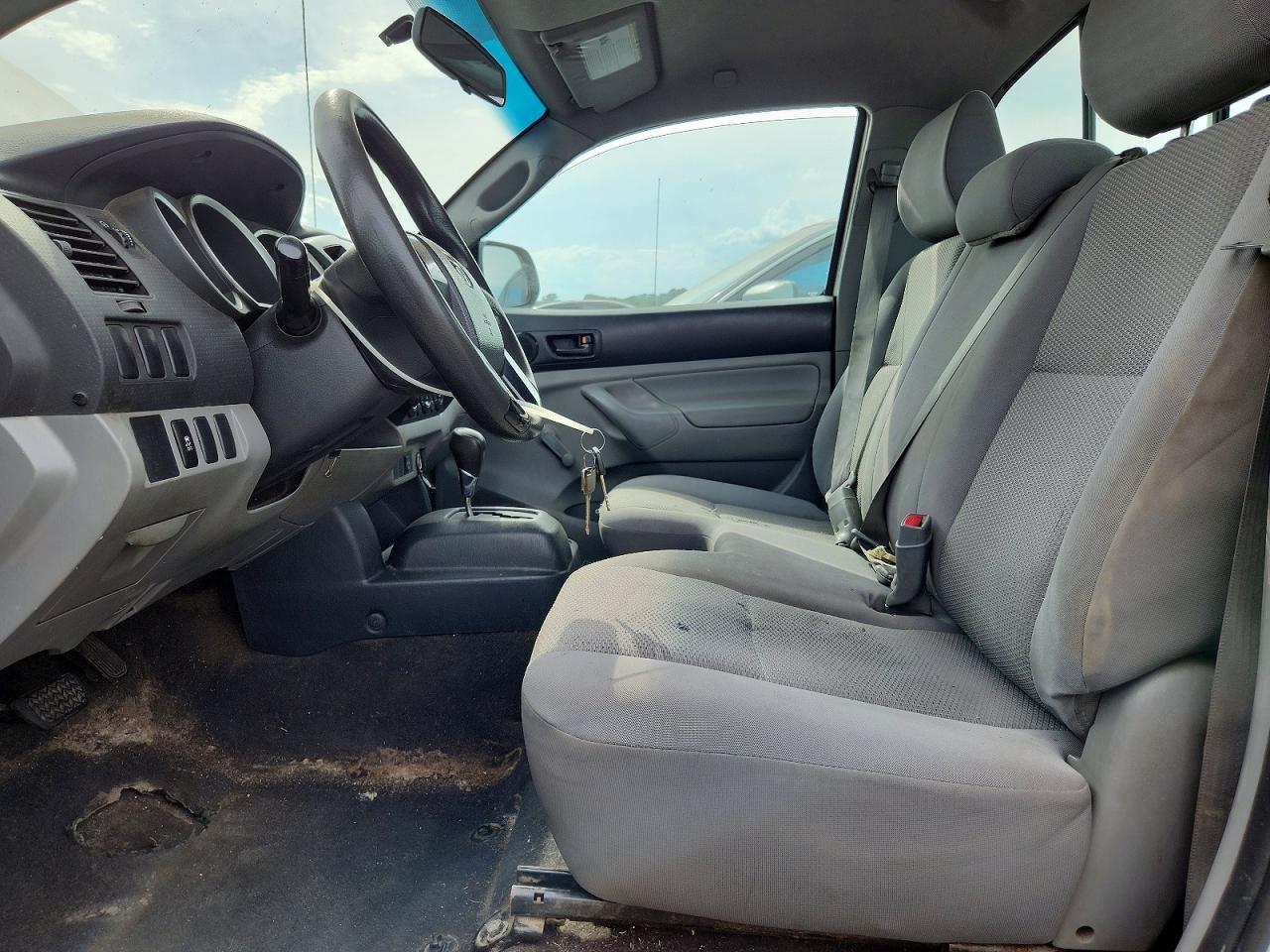 2012 TOYOTA TACOMA