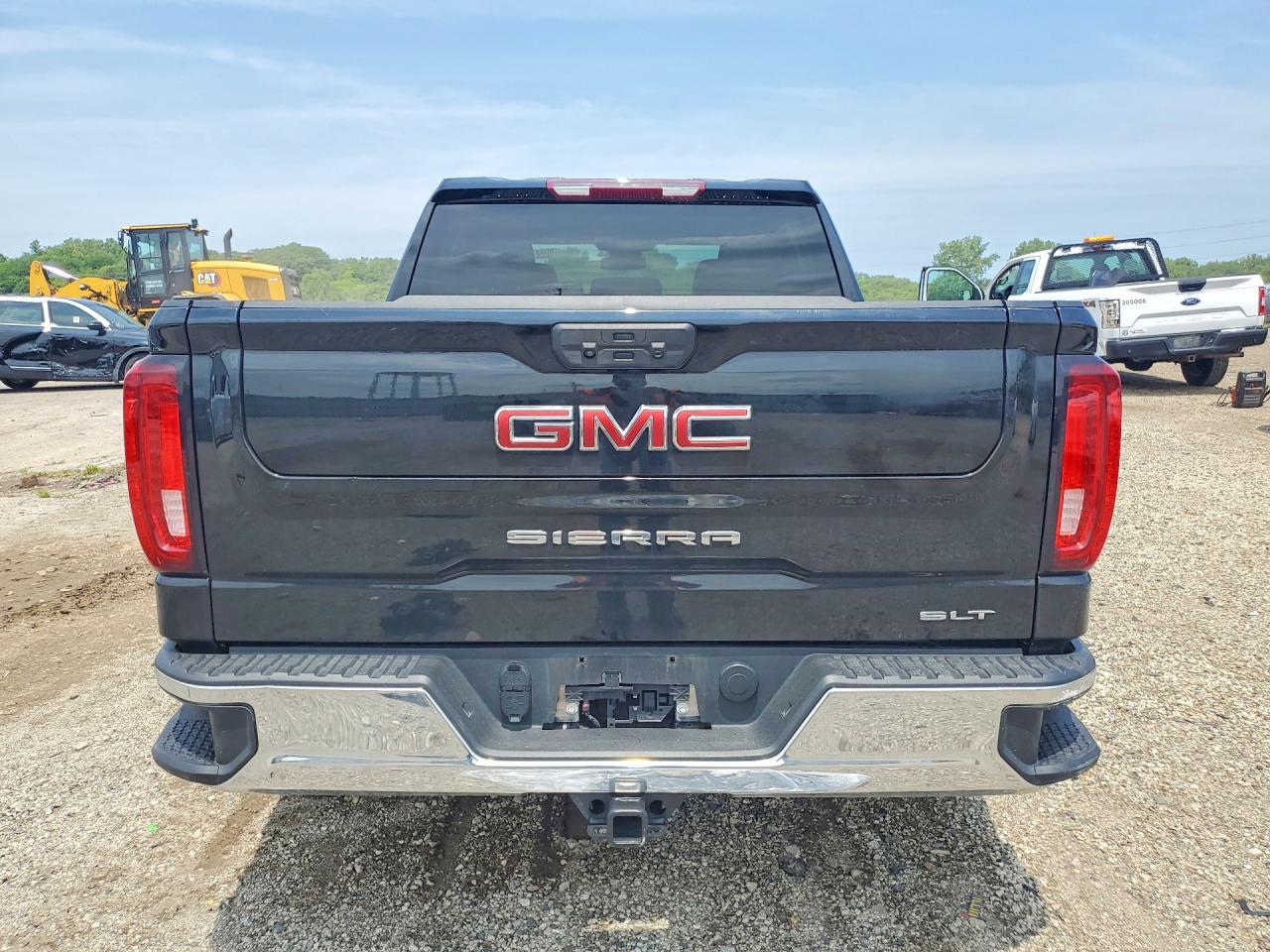 2025 GMC SIERRA