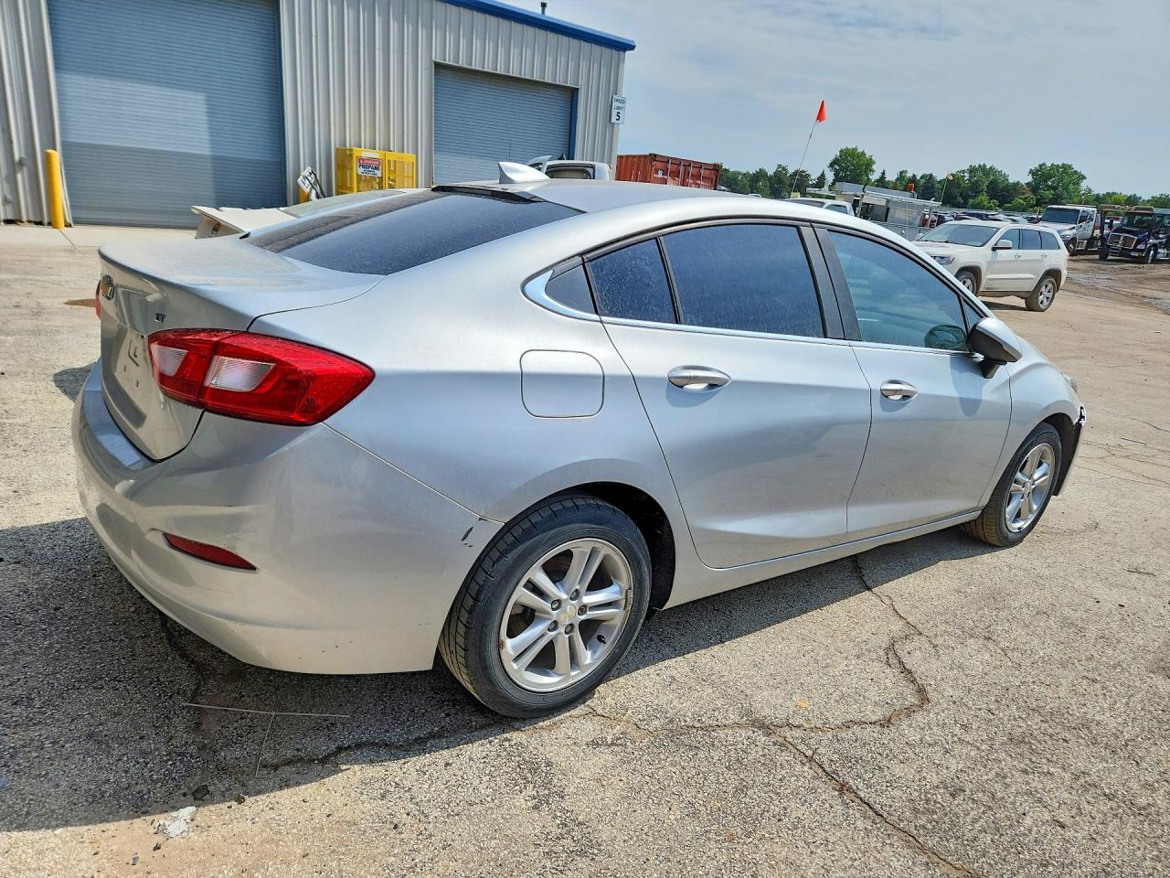 2017 CHEVROLET CRUZE