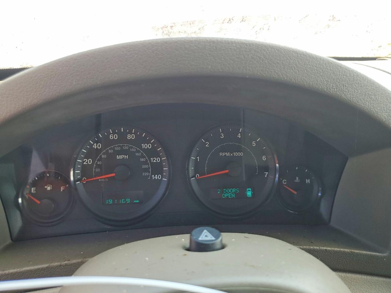 2005 JEEP CHEROKEE