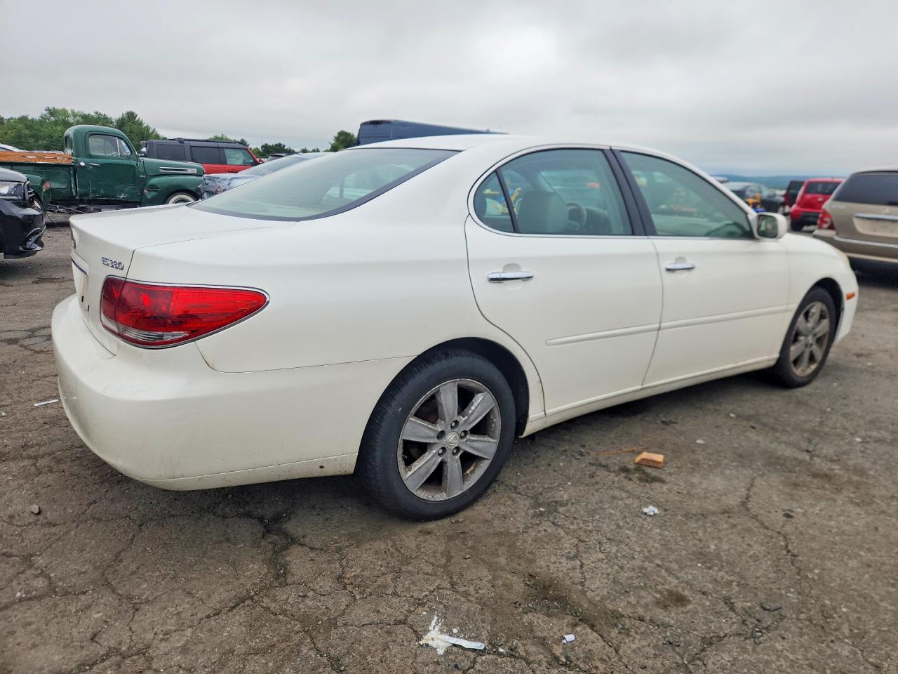2005 LEXUS ES330