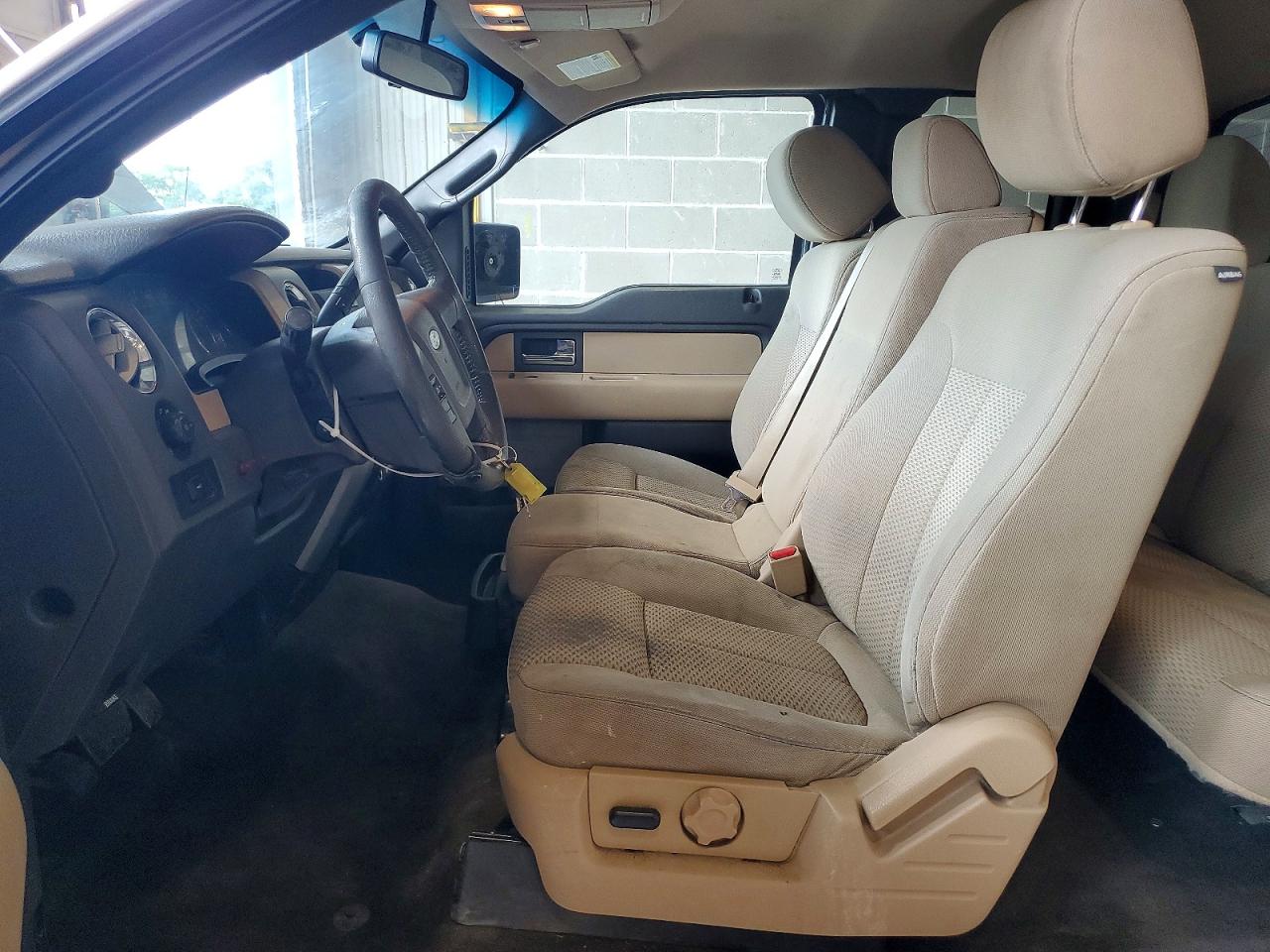 2012 FORD F150