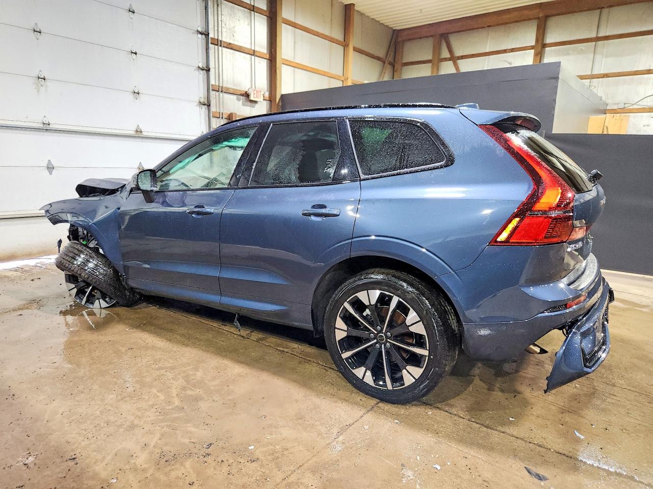 2026 VOLVO XC60
