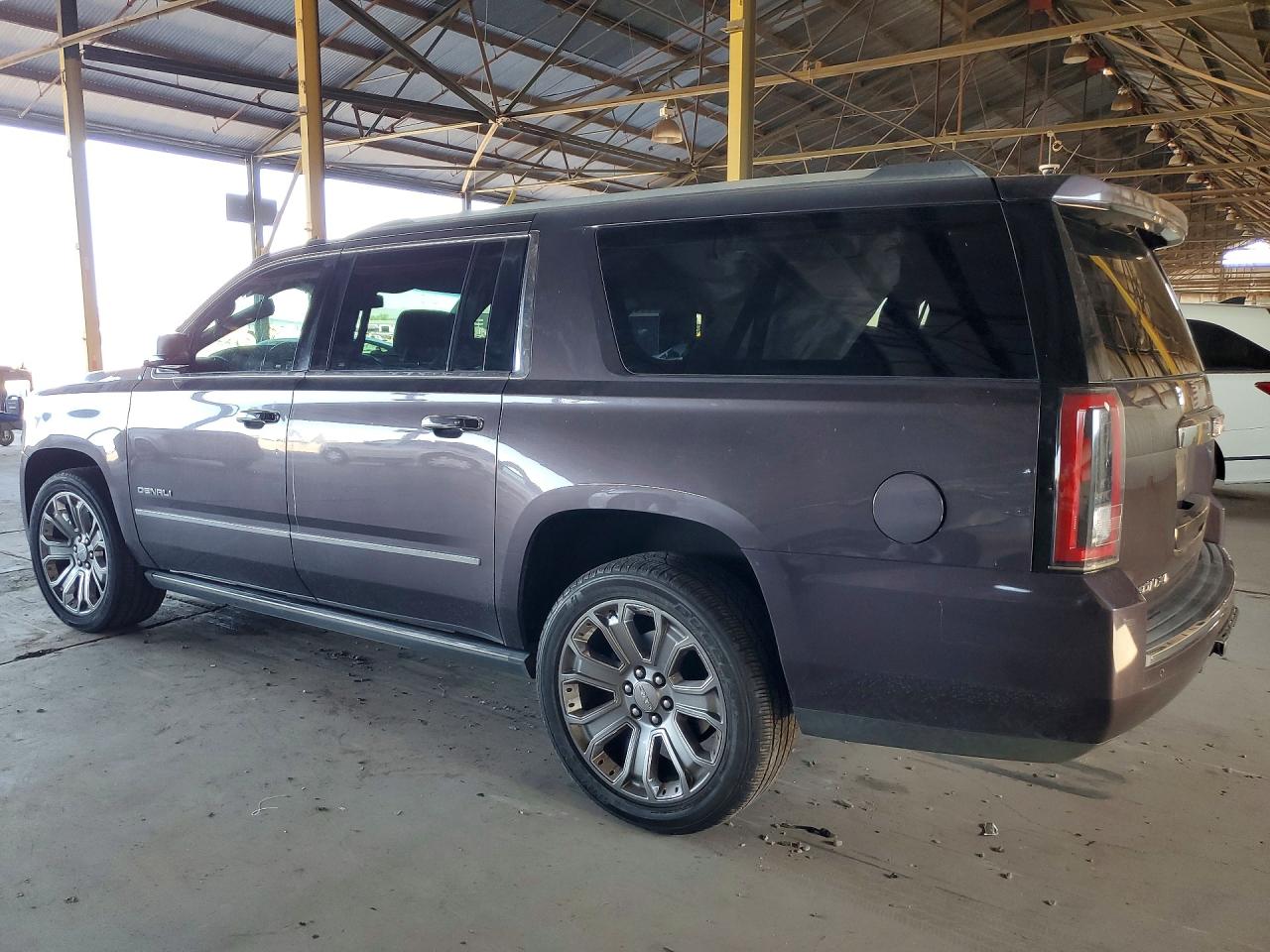 2015 GMC YUKON