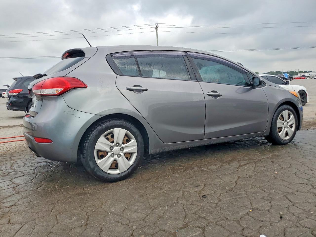 2016 KIA FORTE