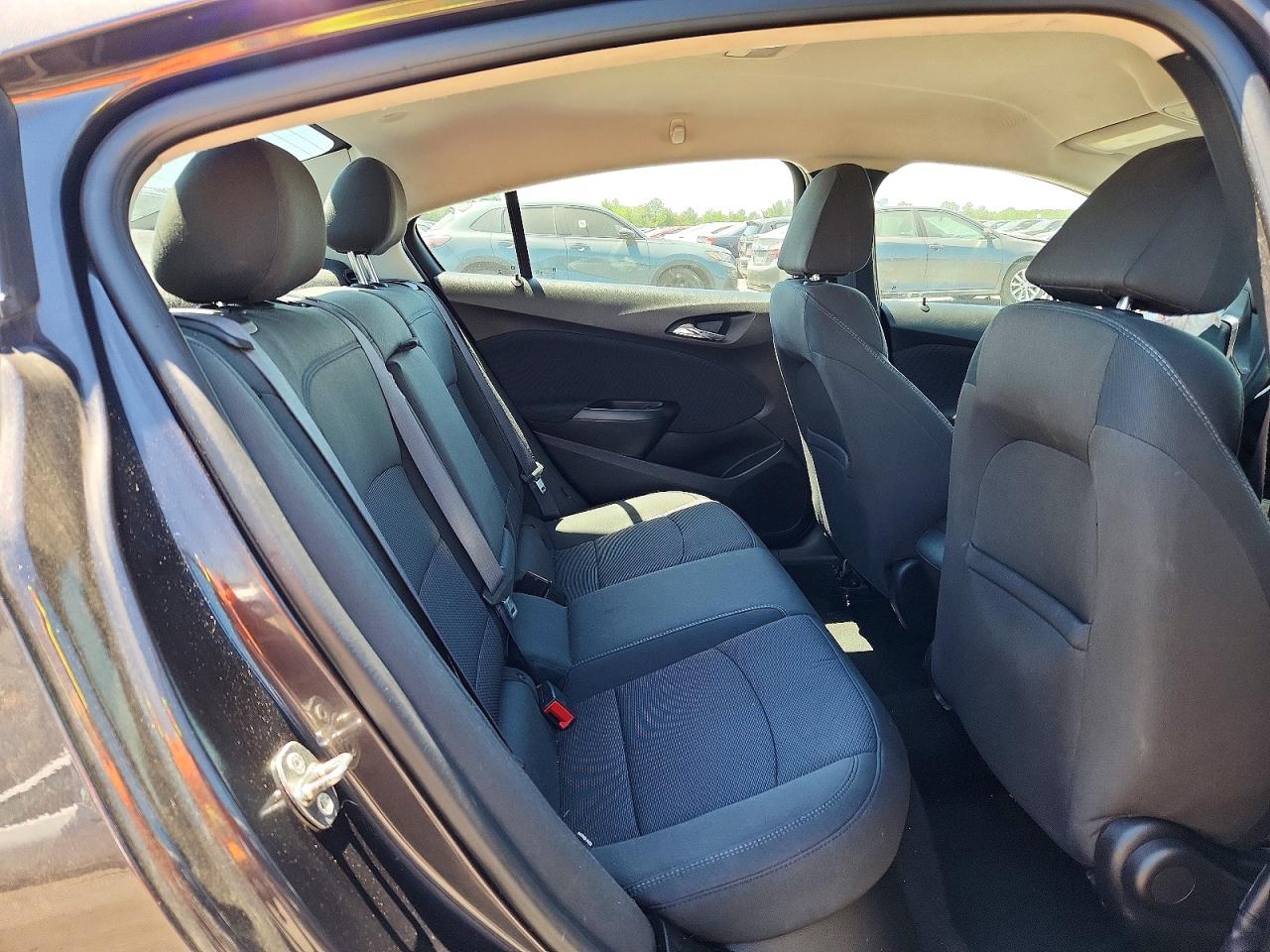 2017 CHEVROLET CRUZE