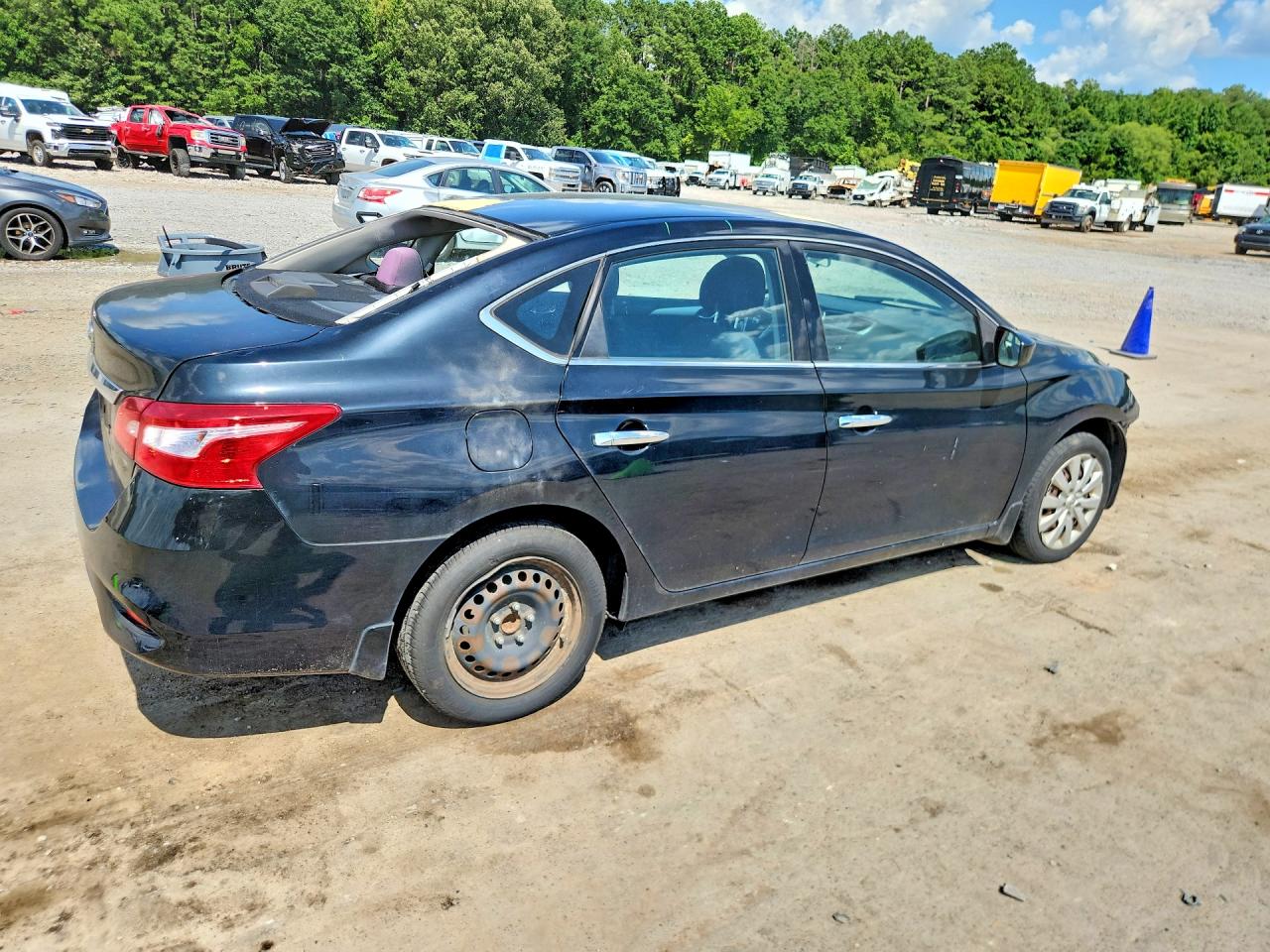 2016 NISSAN SENTRA