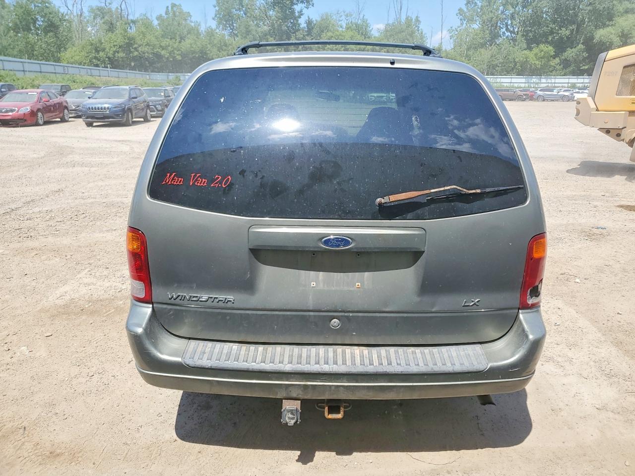 2002 FORD WINDSTAR