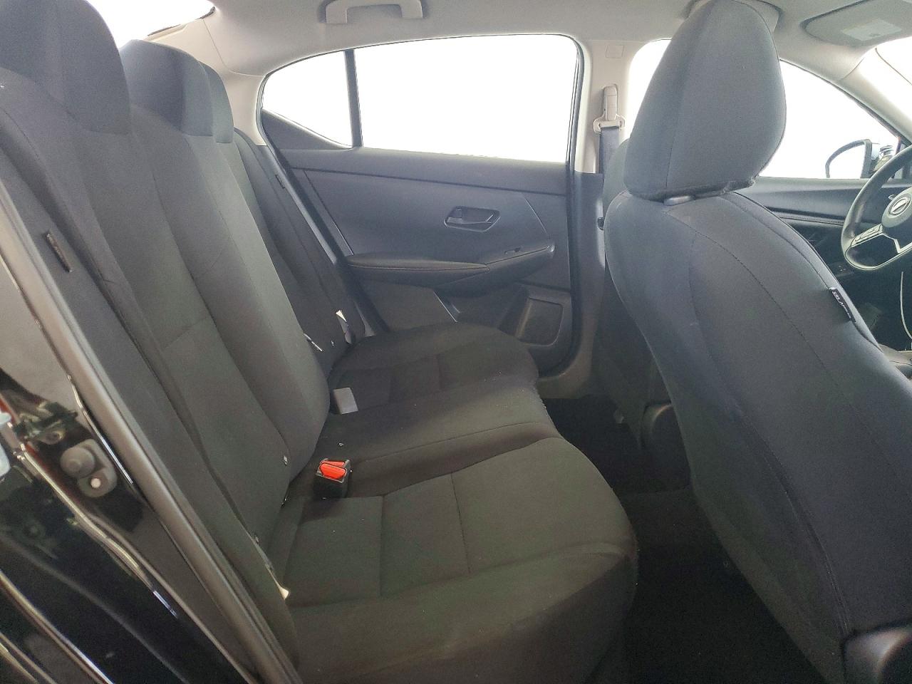 2025 NISSAN SENTRA