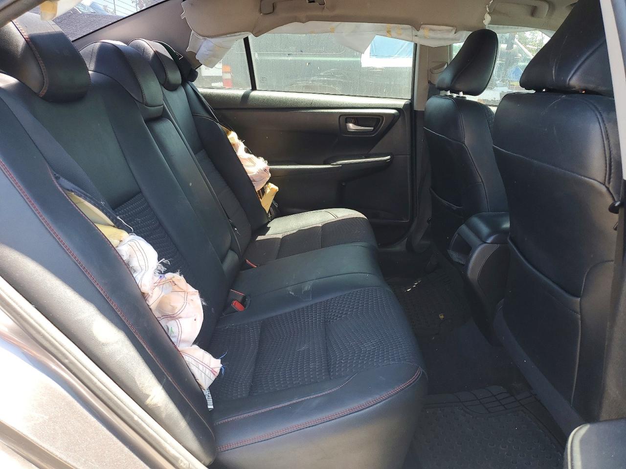 2015 TOYOTA CAMRY