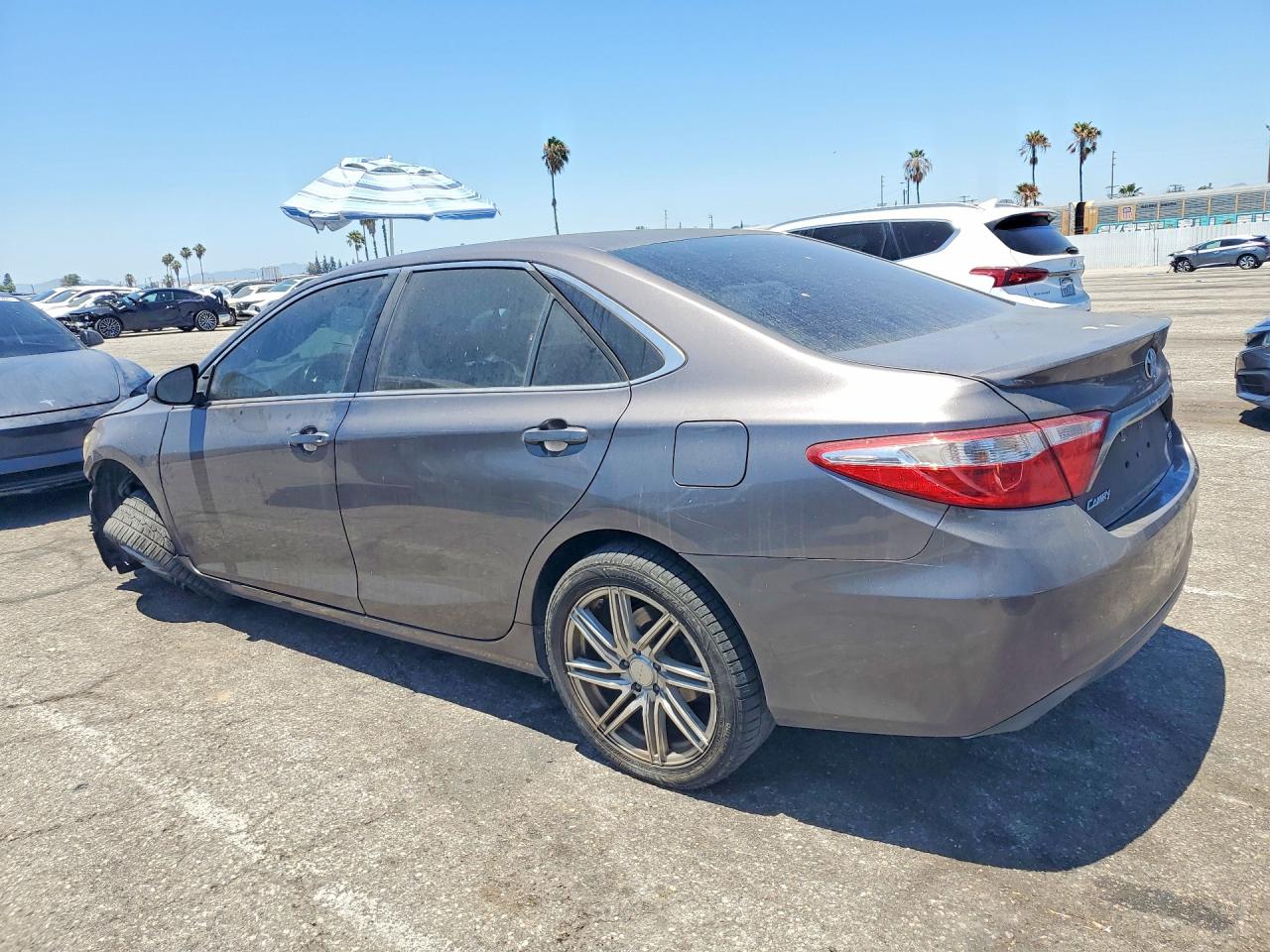 2015 TOYOTA CAMRY