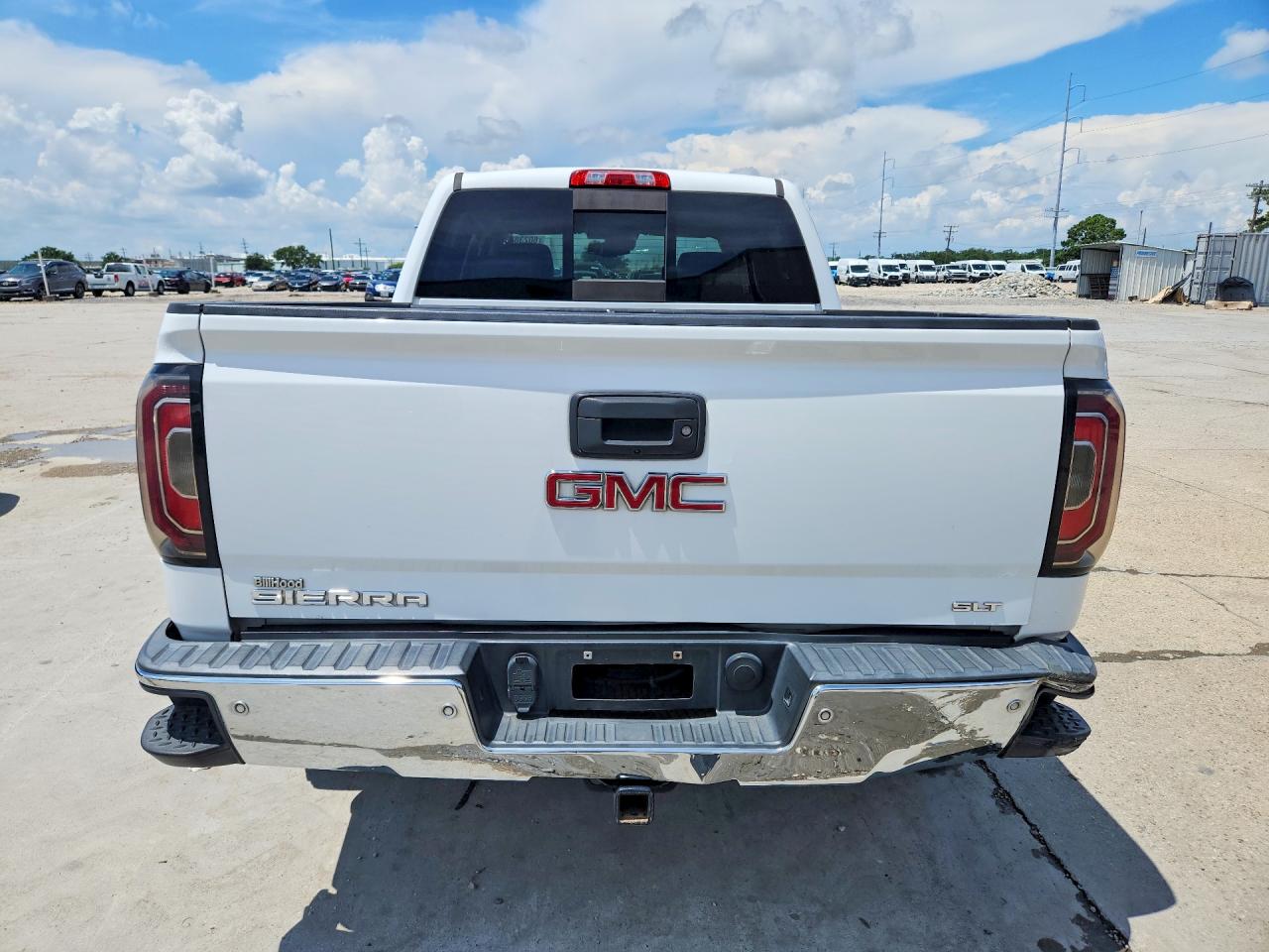 2017 GMC SIERRA