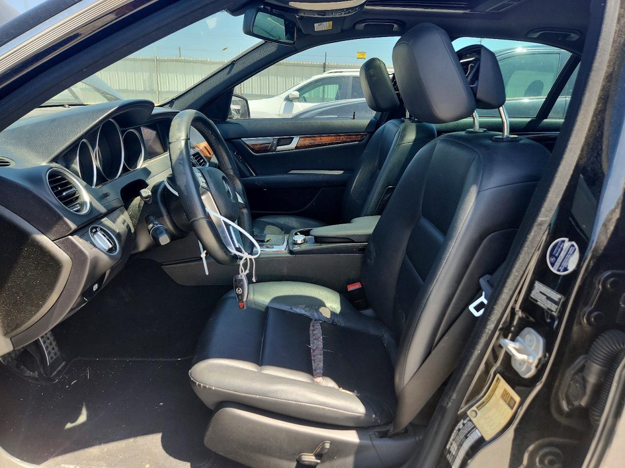 2012 MERCEDES-BENZ C-CLASS