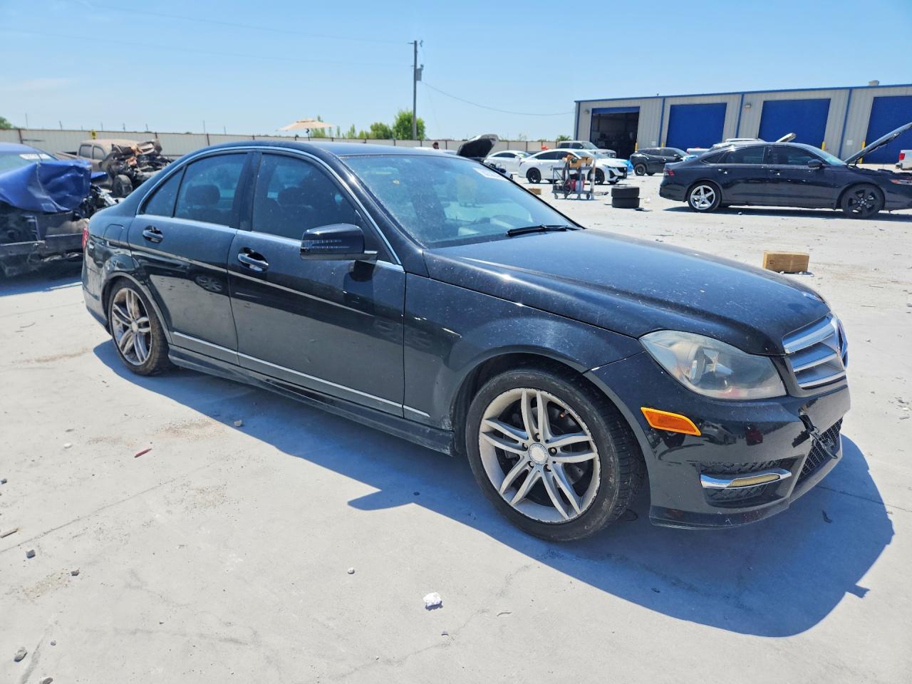 2012 MERCEDES-BENZ C-CLASS