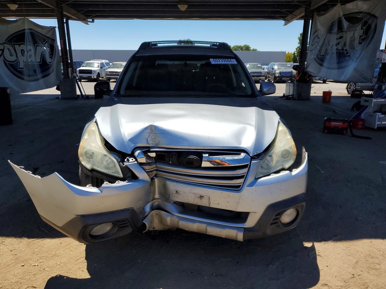 2013 SUBARU OUTBACK