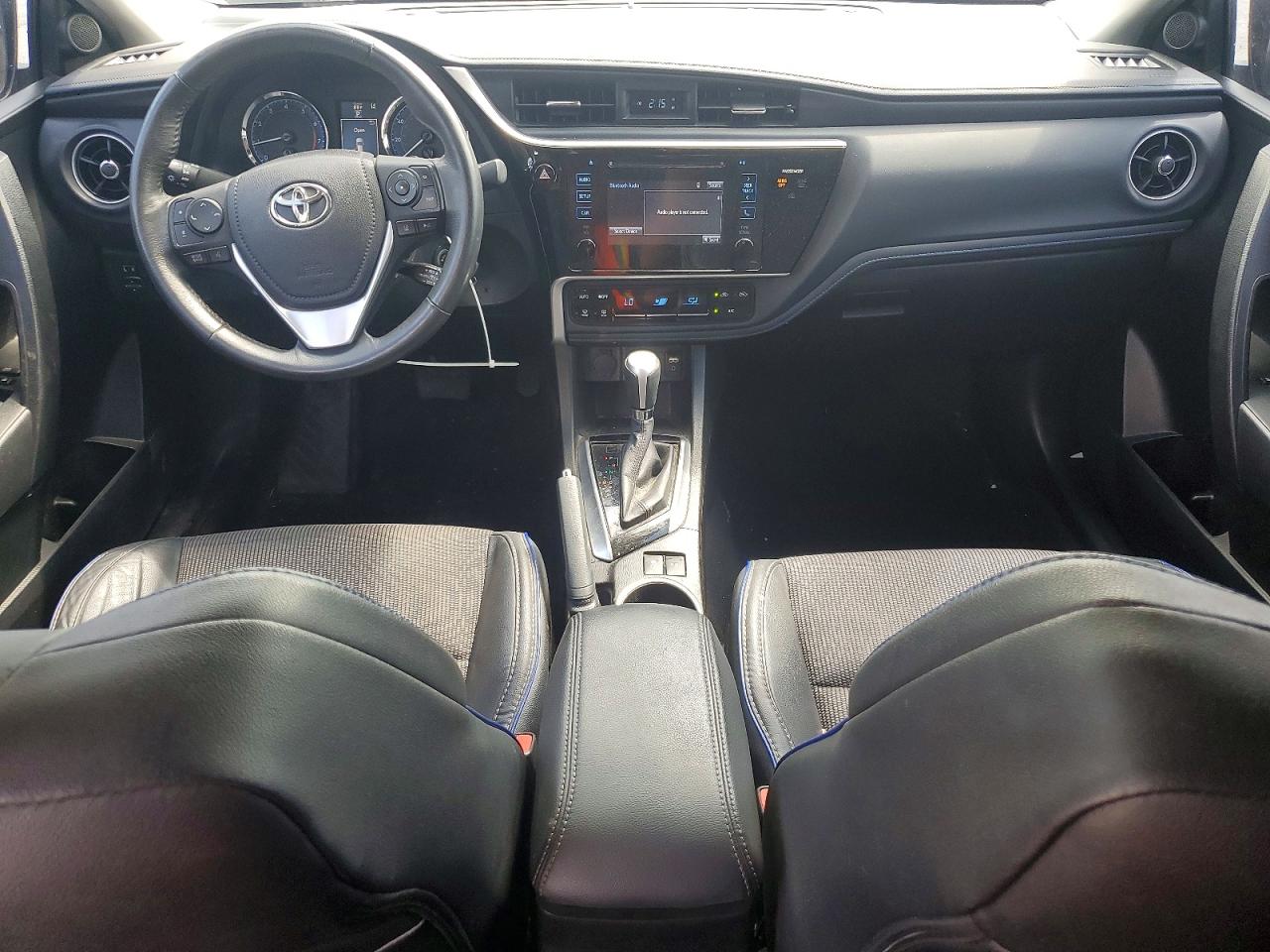 2017 TOYOTA COROLLA
