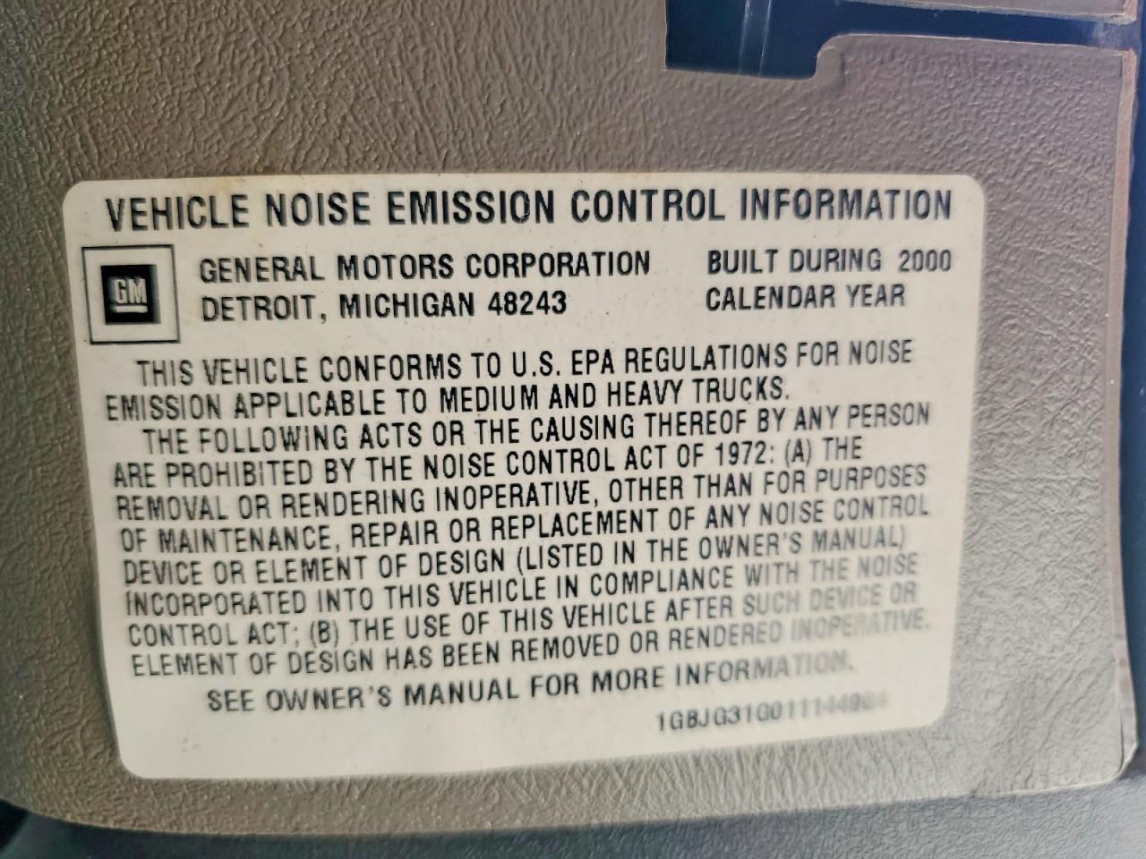 2001 CHEVROLET EXPRESS