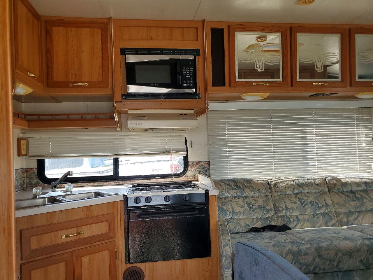 2001 CHEVROLET EXPRESS