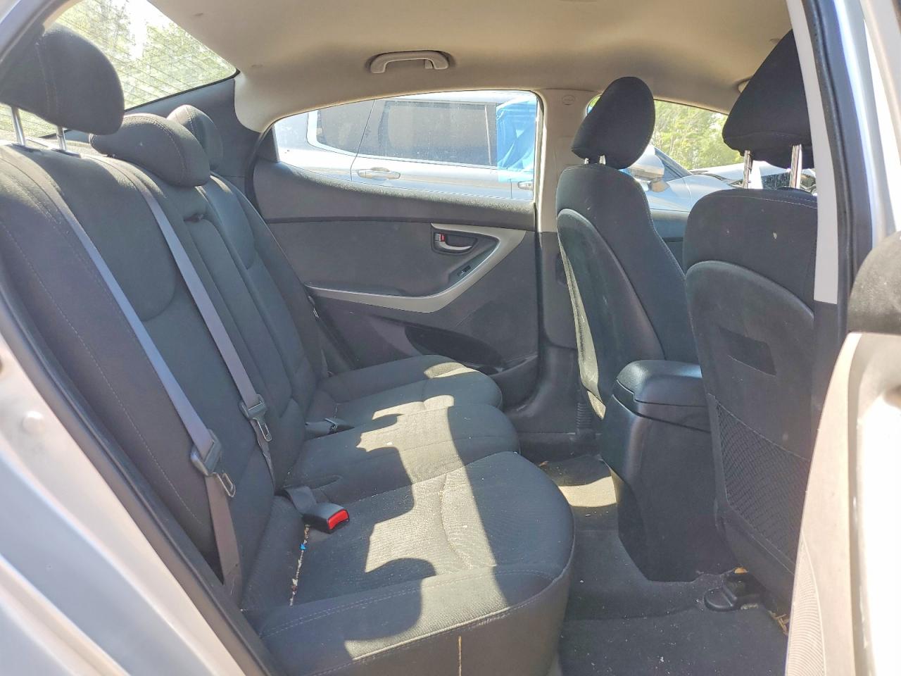2015 HYUNDAI ELANTRA