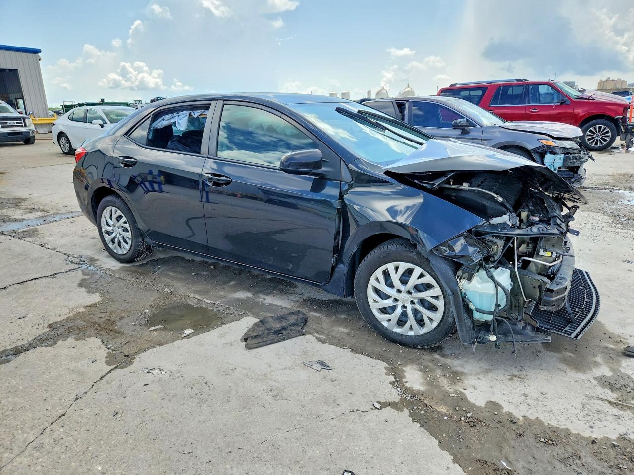 2018 TOYOTA COROLLA