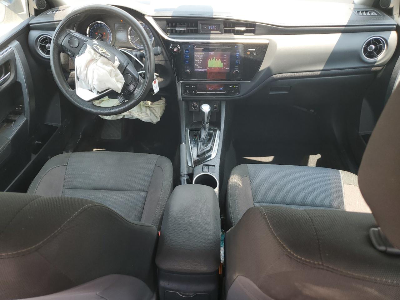 2017 TOYOTA COROLLA