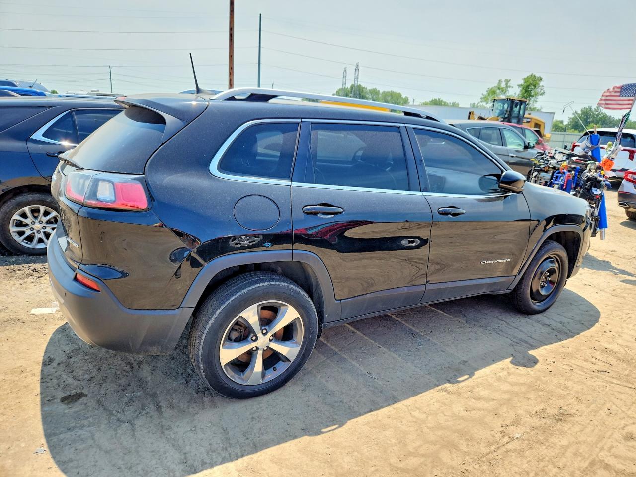 2019 JEEP CHEROKEE