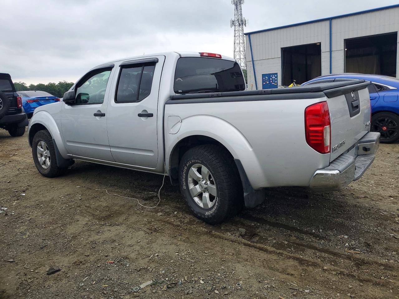 2013 NISSAN FRONTIER