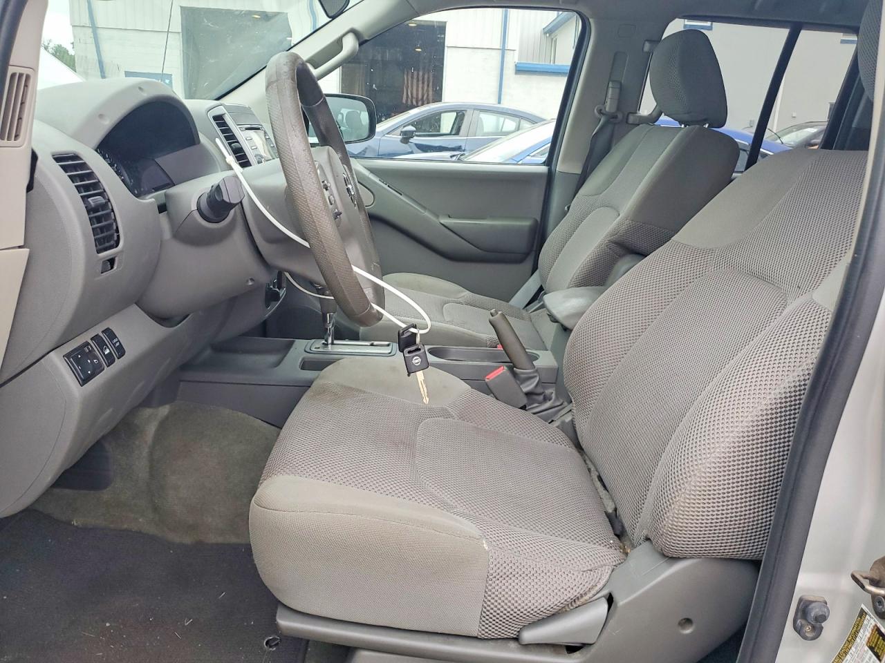 2013 NISSAN FRONTIER