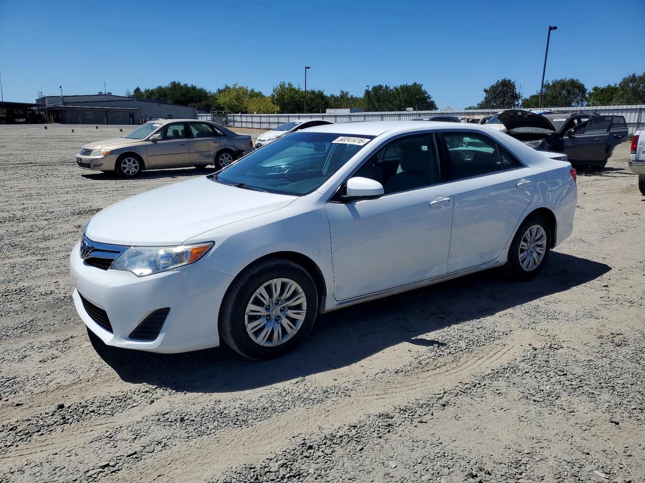 2014 TOYOTA CAMRY