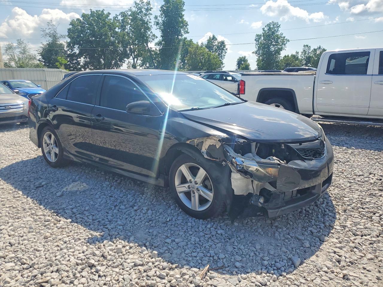 2012 TOYOTA CAMRY