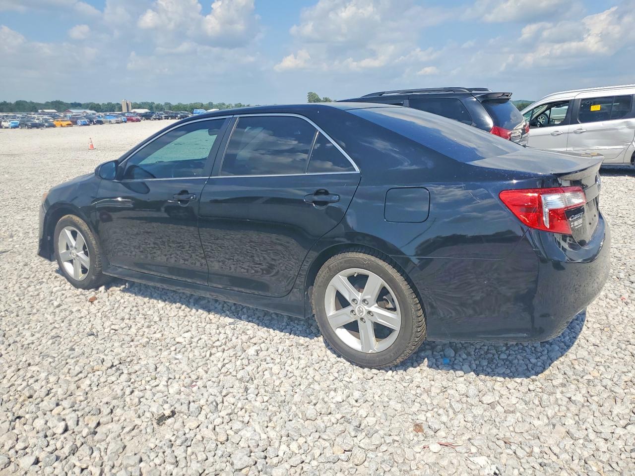 2012 TOYOTA CAMRY