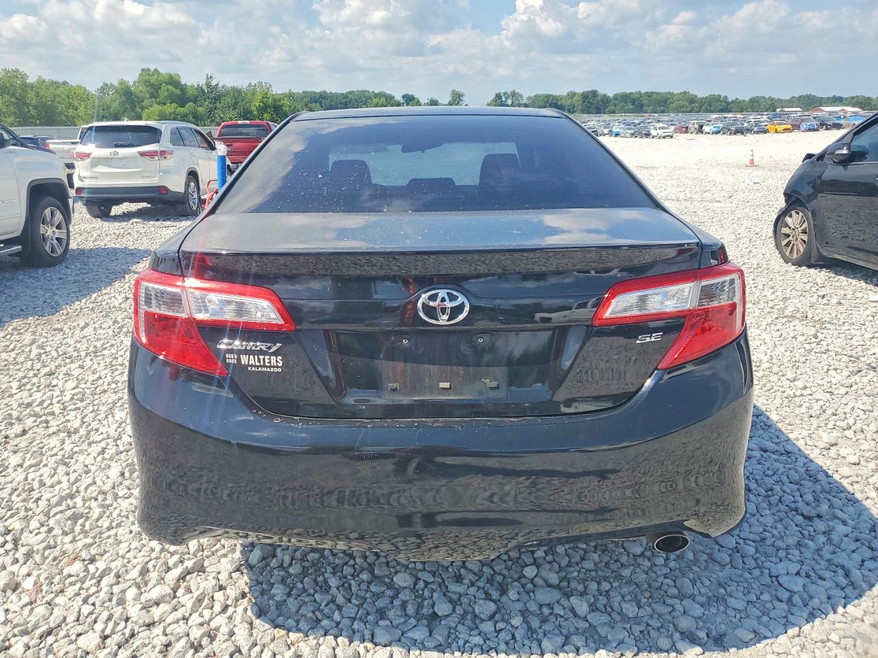 2012 TOYOTA CAMRY