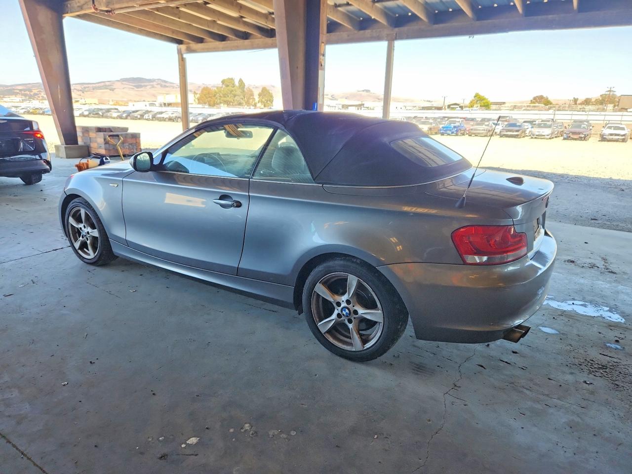 2012 BMW 1 SERIES