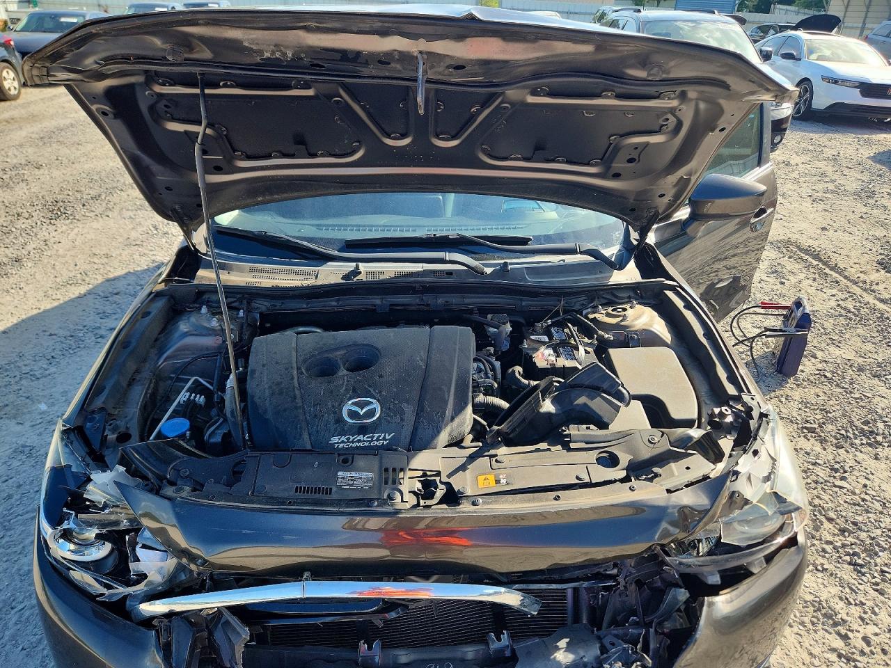 2017 MAZDA 3