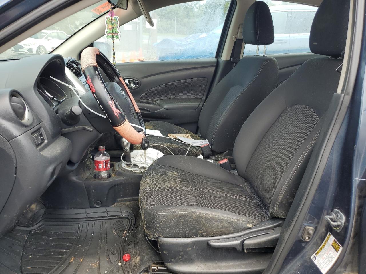 2017 NISSAN VERSA