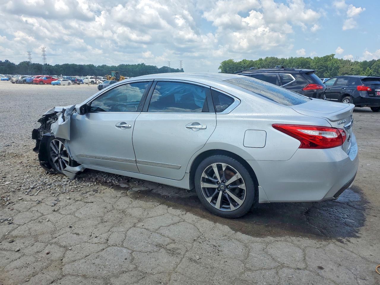 2016 NISSAN ALTIMA