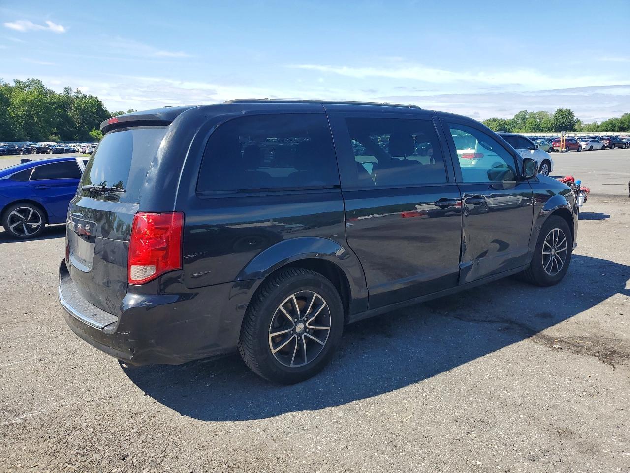 2018 DODGE CARAVAN