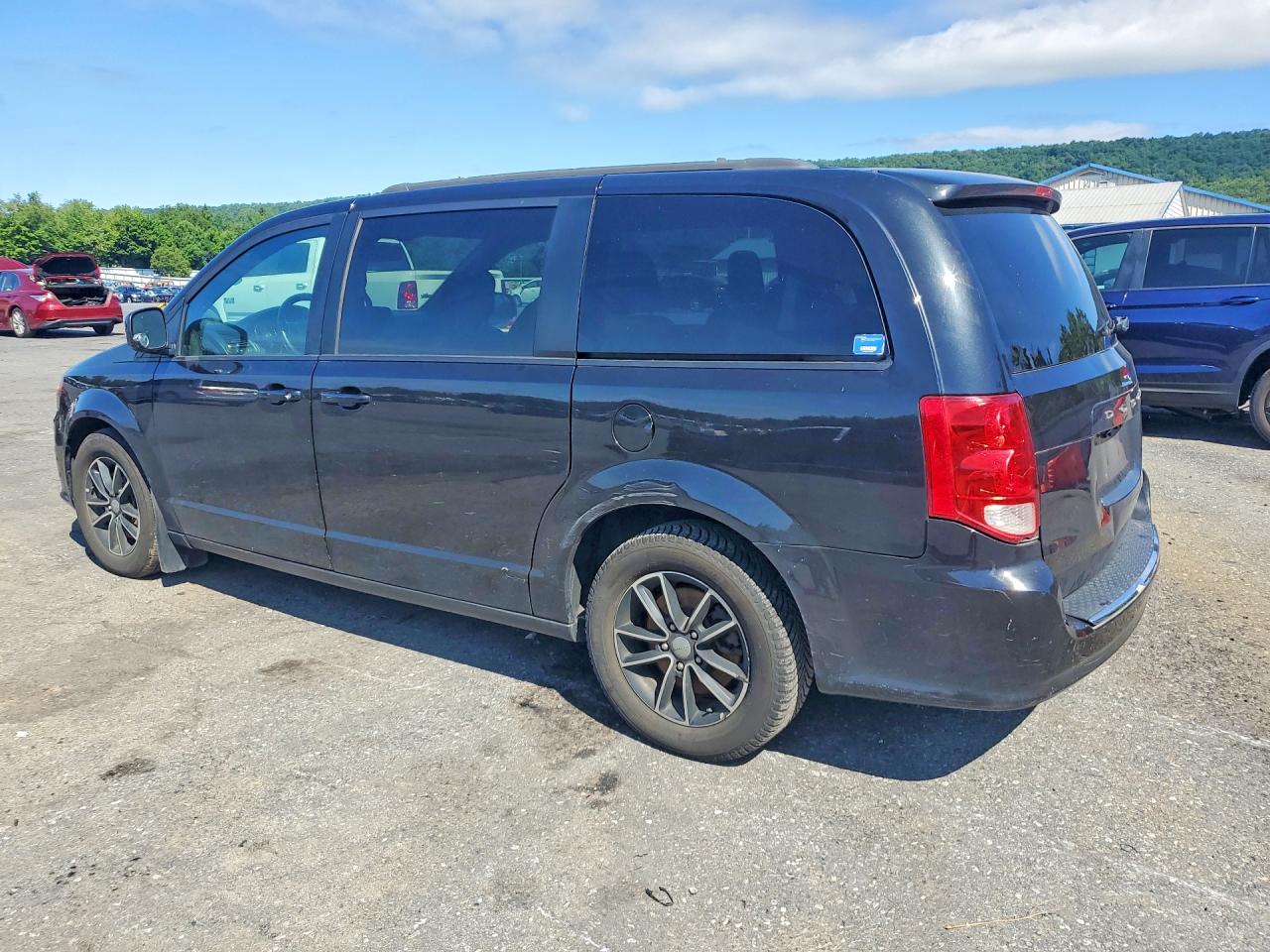 2018 DODGE CARAVAN