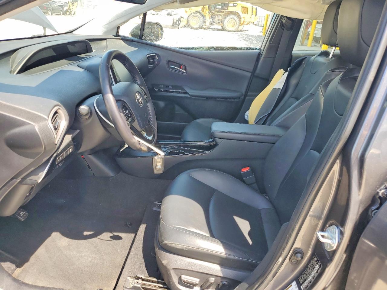 2022 TOYOTA PRIUS